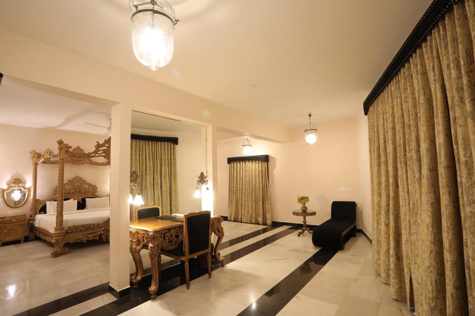 The Royal Retreat Resort & Spa Udaipur Buitenkant foto