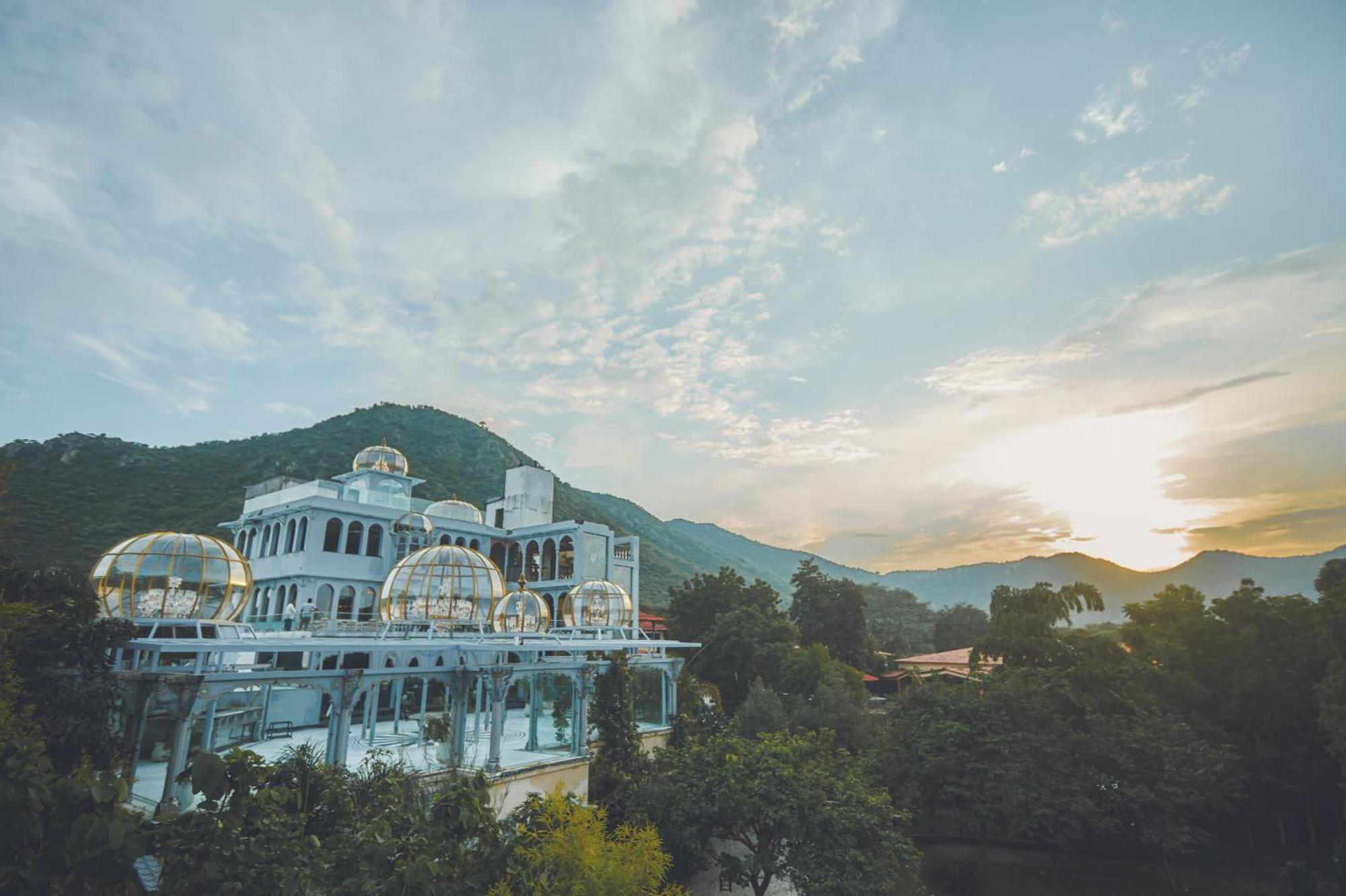 The Royal Retreat Resort & Spa Udaipur Buitenkant foto