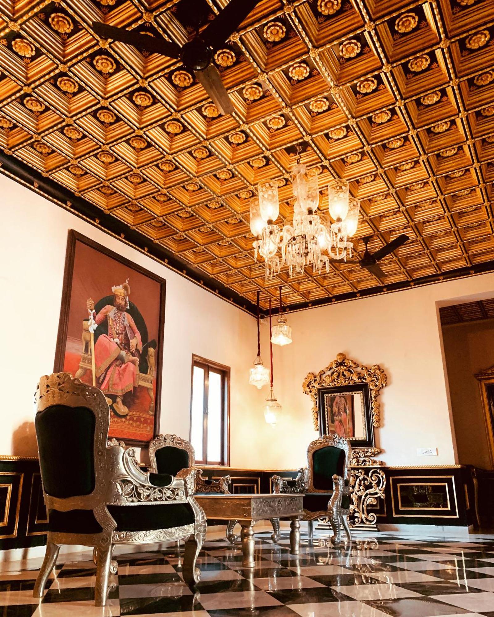 The Royal Retreat Resort & Spa Udaipur Buitenkant foto