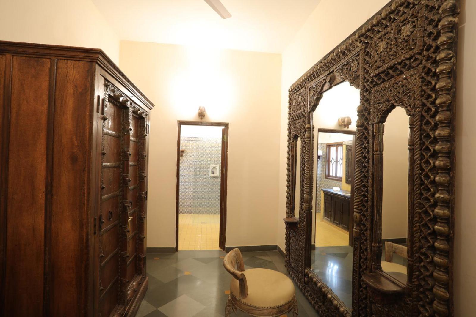 The Royal Retreat Resort & Spa Udaipur Buitenkant foto