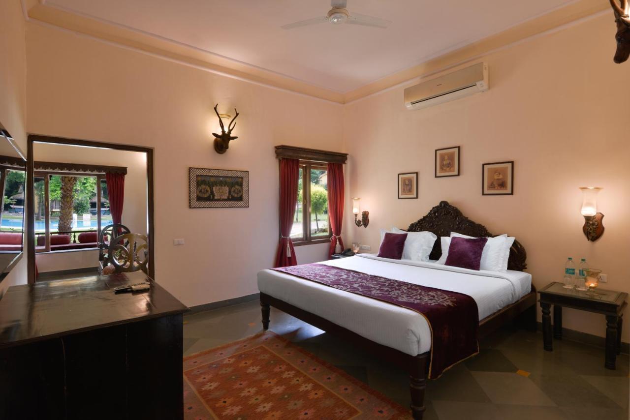 The Royal Retreat Resort & Spa Udaipur Buitenkant foto