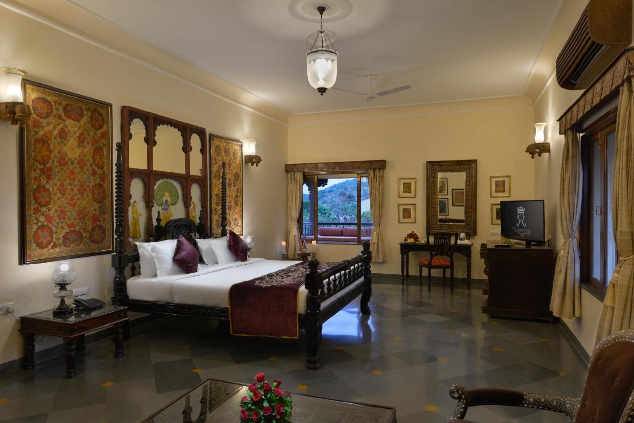 The Royal Retreat Resort & Spa Udaipur Buitenkant foto